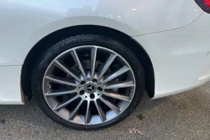 Photo 11 Mercedes Classe C  Cabriolet 220 d 9G-Tronic