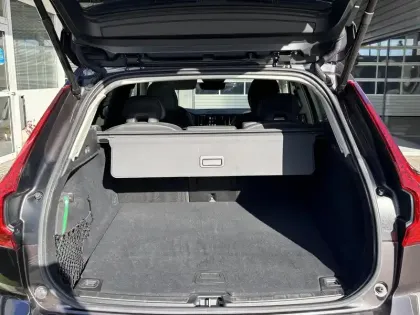 Photo 32 Volvo Xc60  T6 AWD Hybride rechargeable 253 ch+145 ch Geartronic 8