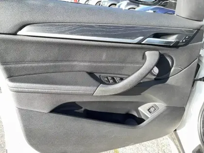 Photo 14 BMW X1  sDrive 18d 150 ch BVA8