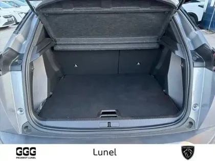 Photo 5 Peugeot 2008  PureTech 130 S&S EAT8