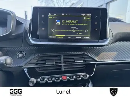 Photo 13 Peugeot 2008  PureTech 130 S&S EAT8