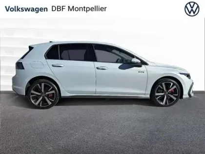 Photo 7 Volkswagen Golf 8 FL 1.5 EHYBRID 272CH DSG6 GTE