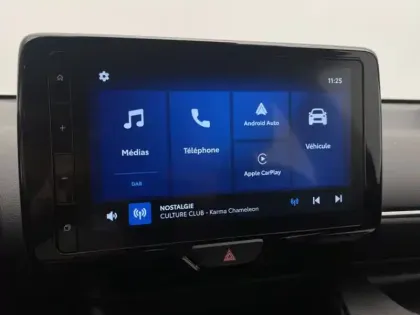 Photo 13 Toyota Yaris Hybride 116h Dynamic