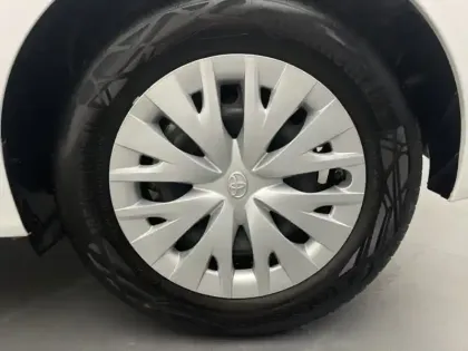 Photo 11 Toyota Yaris Hybride 116h Dynamic