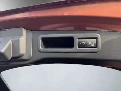 Photo 29 Lexus RX 500h F Sport Executive 4WD