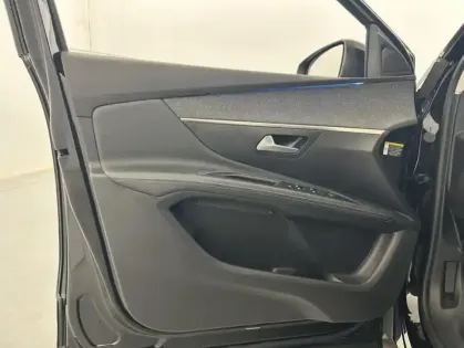 Photo 11 Peugeot 3008 1.2 PureTech 130ch Allure Pack