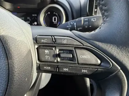 Photo 15 Toyota Yaris Hybride 1.5 HYBRID 116H DESIGN AUTO