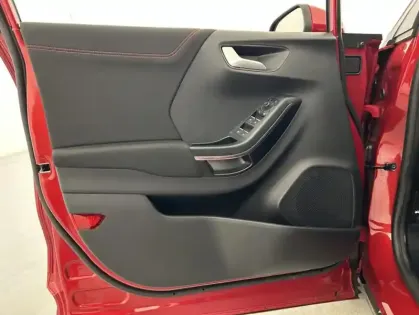 Photo 11 Ford Puma 1.0 Flexifuel 125ch mHEV ST-Line