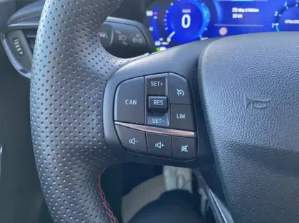 Photo 15 Ford Puma 1.0 Flexifuel 125ch S&amp;S mHEV ST-Line