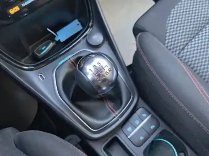 Photo 7 Ford Puma 1.0 Flexifuel 125ch S&amp;S mHEV ST-Line