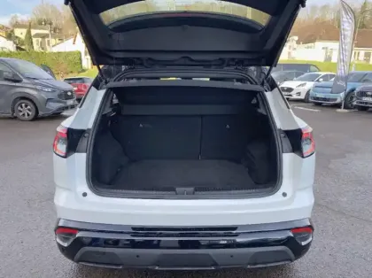 Photo 10 Renault Austral 1.2 E-Tech full hybrid 200ch esprit Alpine - 25