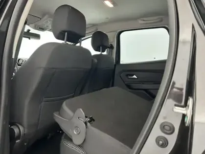 Photo 10 Dacia Duster 1.5 Blue dCi 115ch Prestige 4x4 + Options