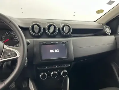 Photo 17 Dacia Duster 1.5 Blue dCi 115ch Prestige 4x4 + Options