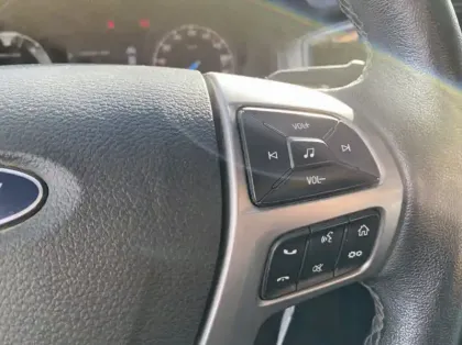 Photo 15 Ford Ranger Pick-up 2.0 TDCi 170ch Super Cab XLT