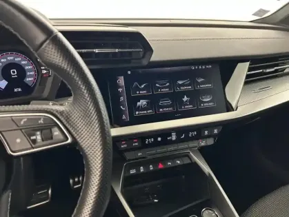 Photo 17 Audi A3 35 TFSI 150ch Mild Hybrid S line S tronic 7