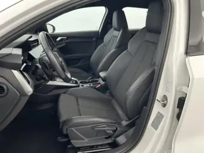 Photo 12 Audi A3 35 TFSI 150ch Mild Hybrid S line S tronic 7