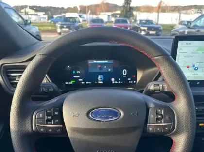 Photo 6 Ford Kuga 2.5 Duratec 180ch Hybrid FlexiFuel ST-Line X Powershift