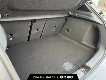 Photo 19 Mercedes Classe A 200 d AMG Line