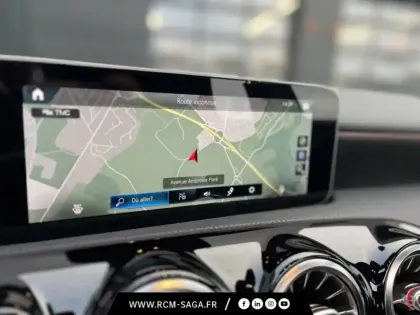 Photo 14 Mercedes Classe A 200 d AMG Line