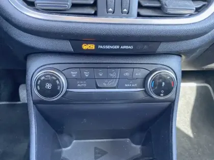 Photo 54 Ford Fiesta 1.0 Flexifuel 95ch Titanium Business 5p