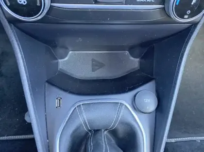 Photo 18 Ford Fiesta 1.0 Flexifuel 95ch Titanium Business 5p