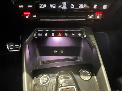 Photo 16 Audi A3  Berline 35 TFSI Mild Hybrid 150 S tronic 7