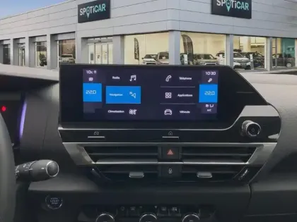 Photo 21 Citroën C4  PureTech 130 S&S EAT8 Shine