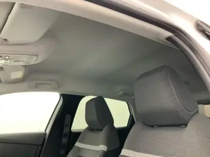 Photo 24 Citroën C4  PureTech 130 S&S EAT8 Shine