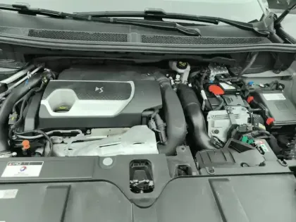 Photo 6 DS DS 7  Hybride Rechargeable E-Tense 360 EAT8 4x4 La Premiere