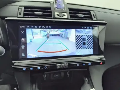 Photo 25 DS DS 7  Hybride Rechargeable E-Tense 360 EAT8 4x4 La Premiere