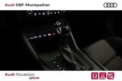 Photo 6 Audi Q3 35 TFSI 150 ch S tronic 7 S line