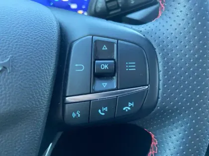 Photo 17 Ford Kuga 2.5 Duratec 190ch FHEV E85 ST-Line X BVA