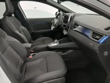 Photo 13 Renault Captur E-Tech full hybrid 145 ch esprit Alpine