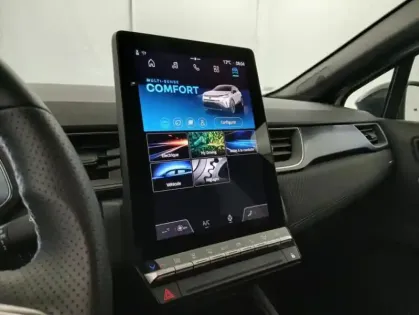 Photo 21 Renault Captur E-Tech full hybrid 145 ch esprit Alpine