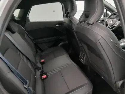 Photo 14 Renault Captur E-Tech full hybrid 145 ch esprit Alpine