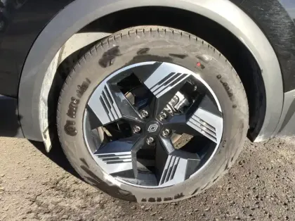 Photo 8 Renault Symbioz Nouveau E-Tech full hybrid 145 Techno