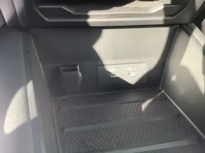 Photo 20 Renault Symbioz Nouveau E-Tech full hybrid 145 Techno