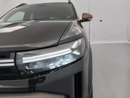 Photo 17 Dacia Duster Hybrid 140 Extreme