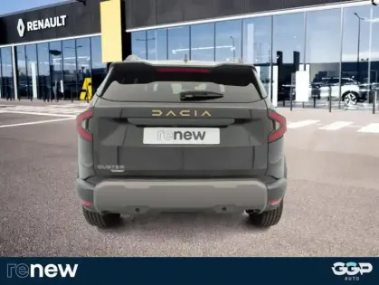 Photo 8 Dacia Duster Hybrid 140 Extreme
