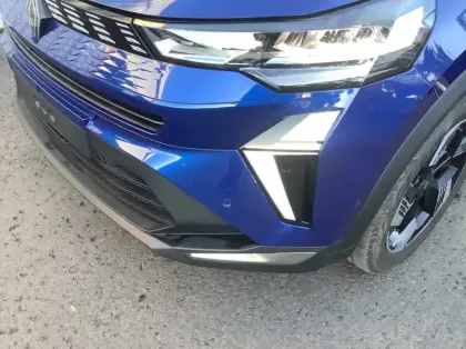 Photo 25 Renault Symbioz Nouveau E-Tech full hybrid 145 Techno