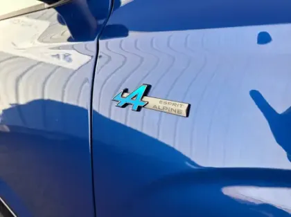 Photo 28 Renault Austral 1.2 E-Tech full hybrid 200ch Techno esprit Alpine - 24