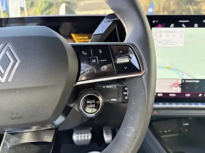 Photo 20 Renault Austral 1.2 E-Tech full hybrid 200ch Techno esprit Alpine - 24