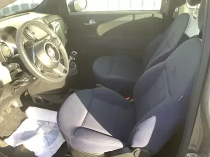 Photo 10 Fiat 500 MY22 1.0 70 ch Hybride BSG S/S Cult