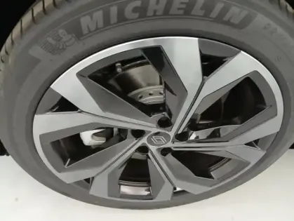 Photo 16 Renault Austral E-Tech full hybrid 200 GSR2 Iconic esprit Alpine