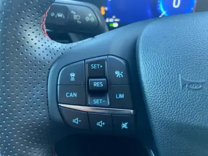 Photo 15 Ford Puma 1.0 EcoBoost 155ch mHEV ST-Line X