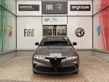 Photo 16 Alfa Romeo Tonale  1.5 Hybrid 130ch Edizione Speciale TCT