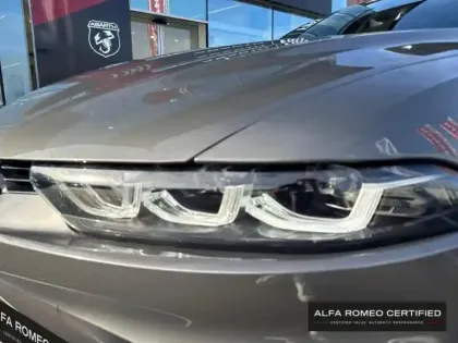 Photo 8 Alfa Romeo Tonale  1.5 Hybrid 130ch Edizione Speciale TCT