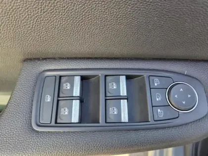 Photo 14 Renault Clio  1.5 Blue dCi 115ch Intens