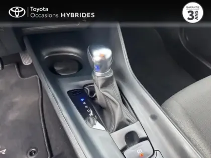Photo 11 Toyota C-HR  1.8 Hybride 122ch Dynamic E-CVT