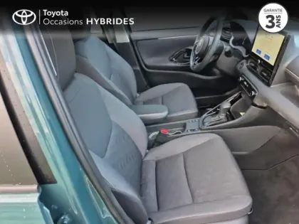 Photo 5 Toyota Yaris  116h Design 5p MC24